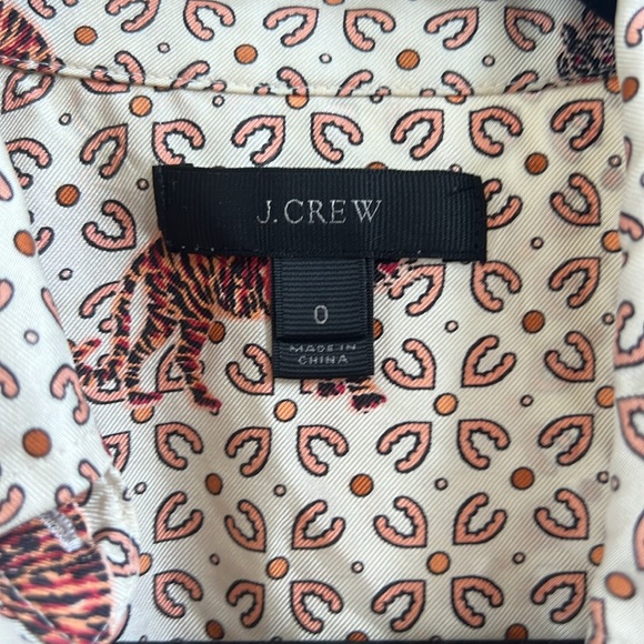 J Crew 100% Silk Tiger Button Down Blouse - Picture 4 of 6